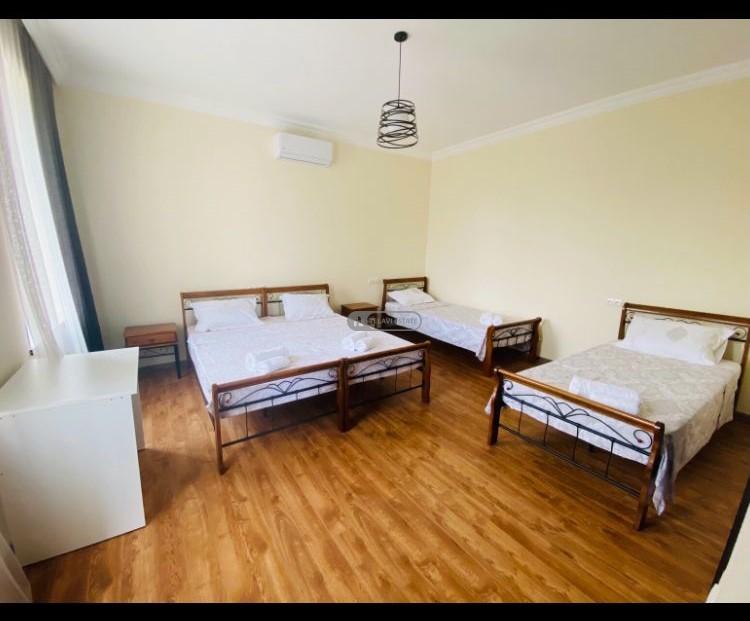 ორსართულიანი სახლი თელავში