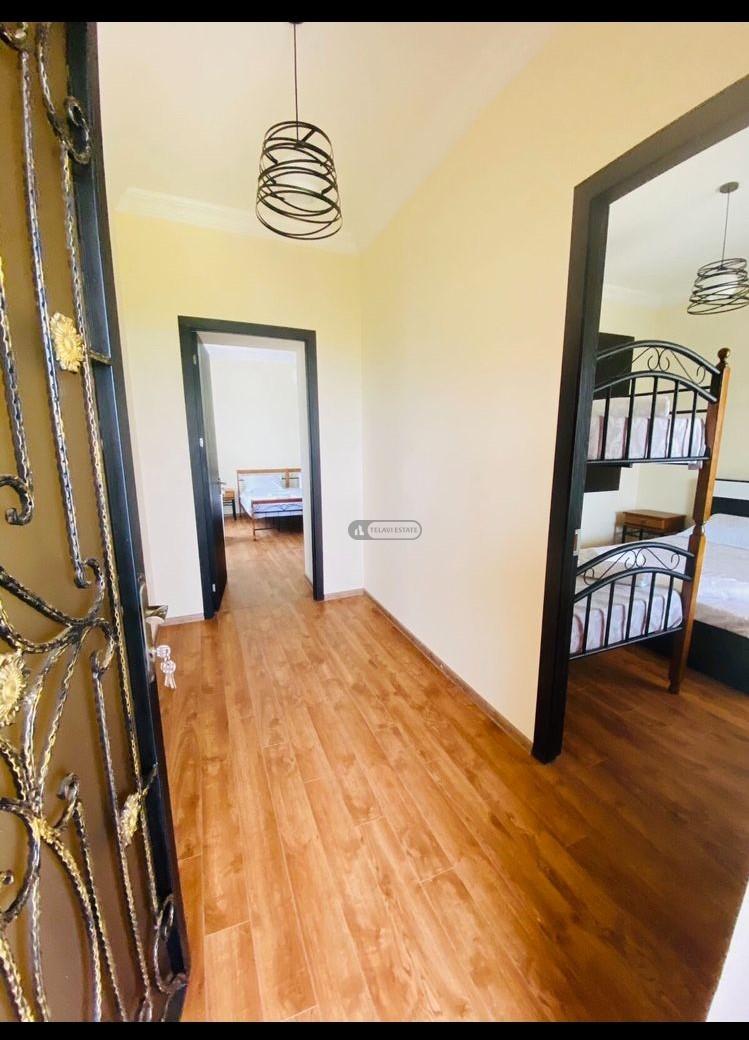 ორსართულიანი სახლი თელავში