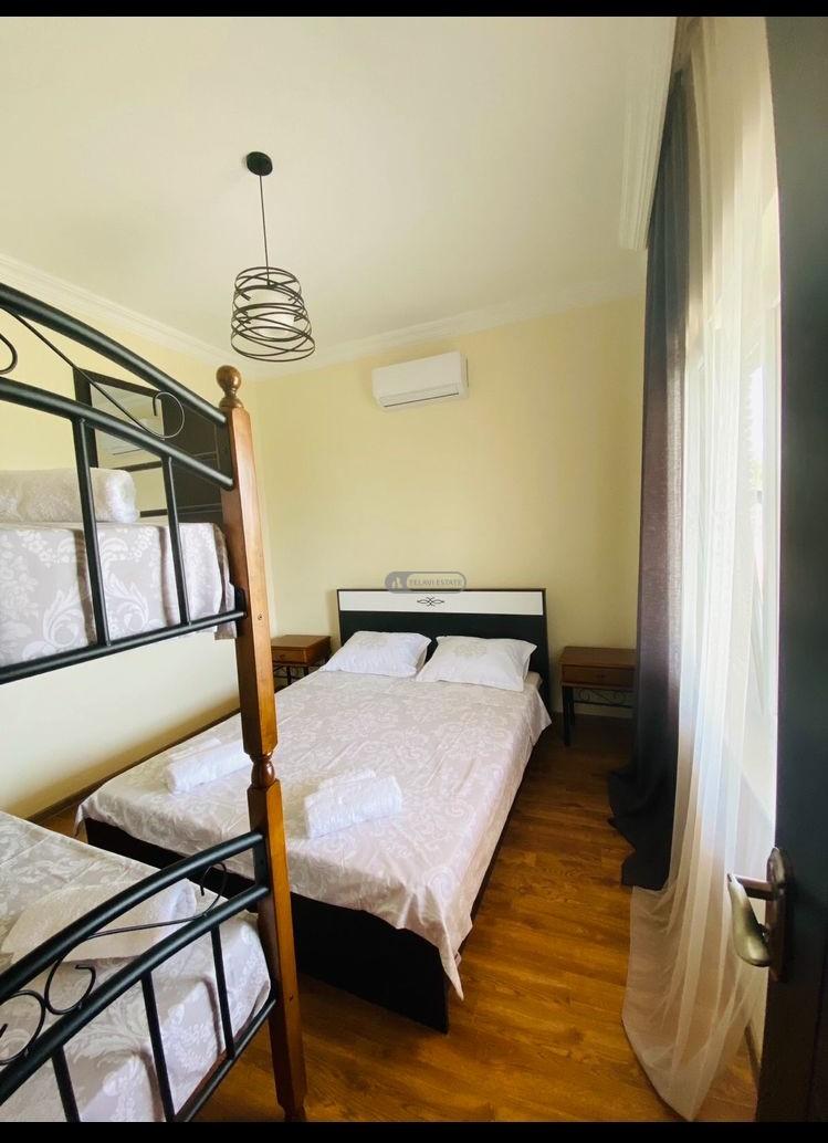 ორსართულიანი სახლი თელავში