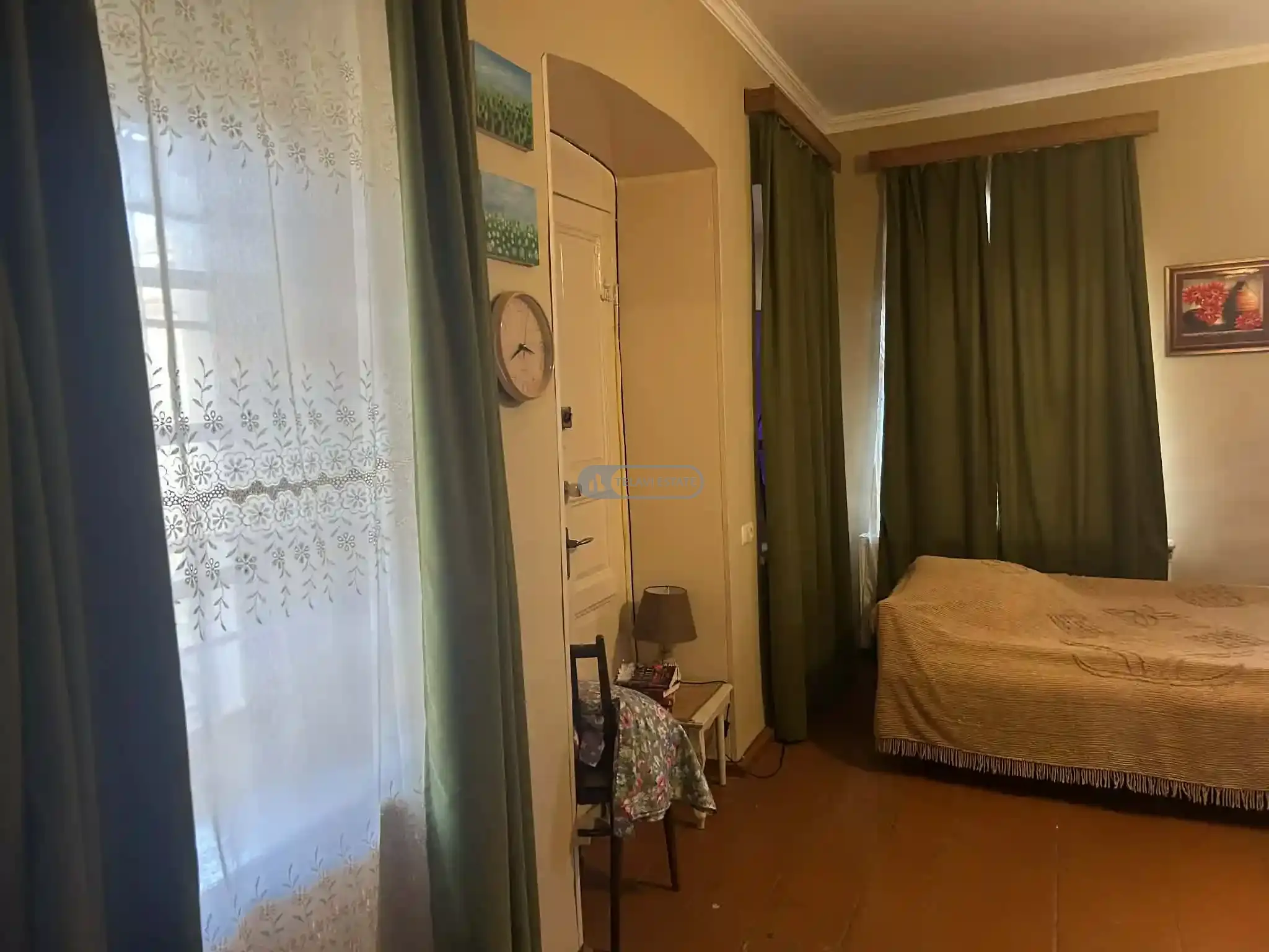 ქირავდება სახლი თელავში