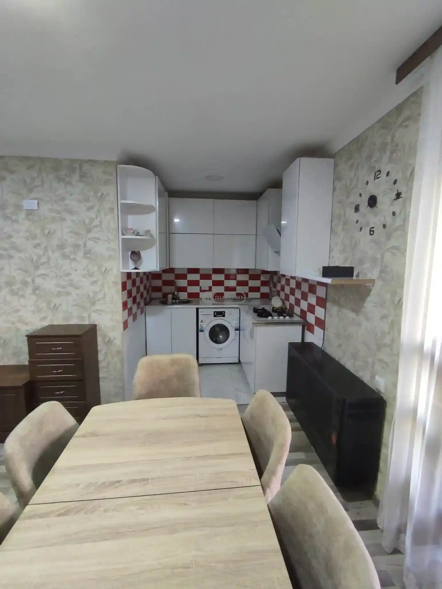 3 ოთახიანი ბინა თელავში