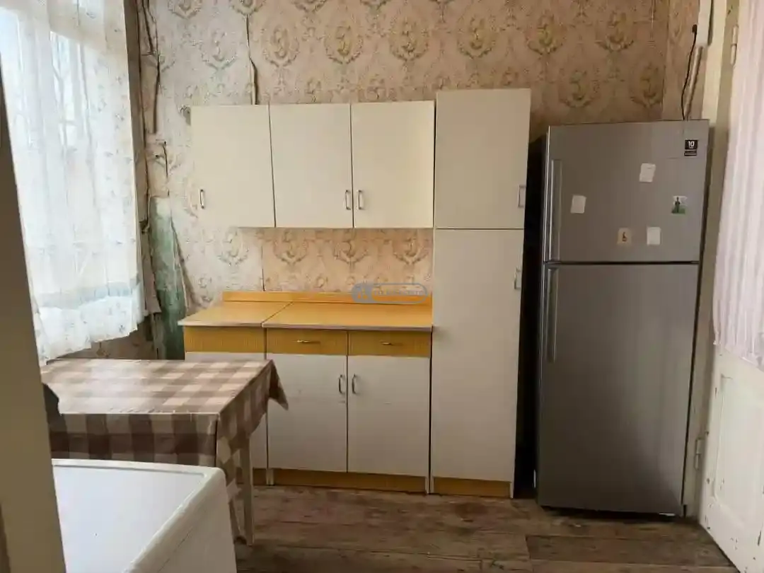 ქირავდება სახლი თელავში