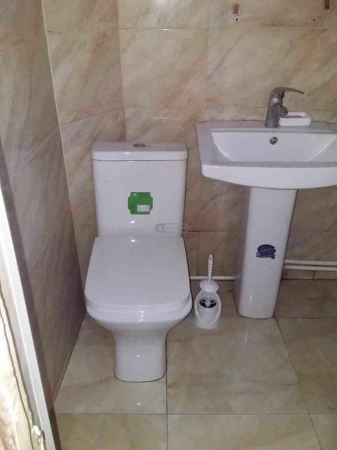 ქირავდება 2 ოთახიანი ბინა თელავში