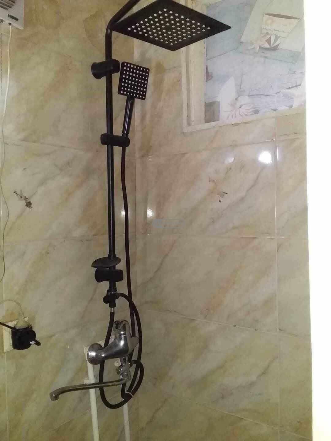 ქირავდება 2 ოთახიანი ბინა თელავში