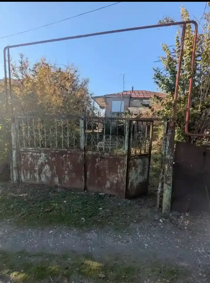 სახლი ნაფარეულში