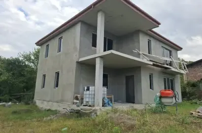 ახალაშენებული სახლი წინანდალში