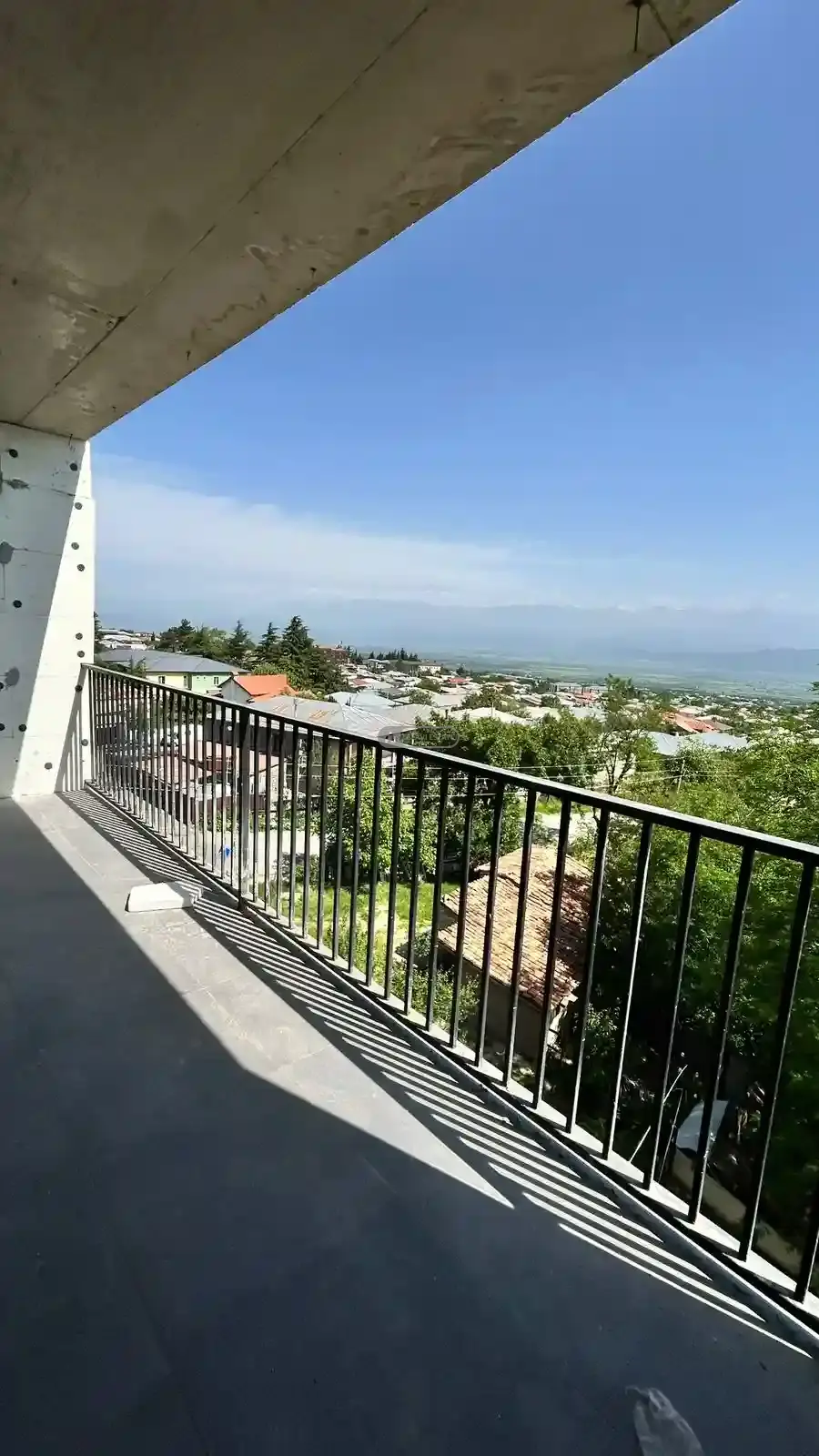 2 ოთახიანი ბინა თელავში