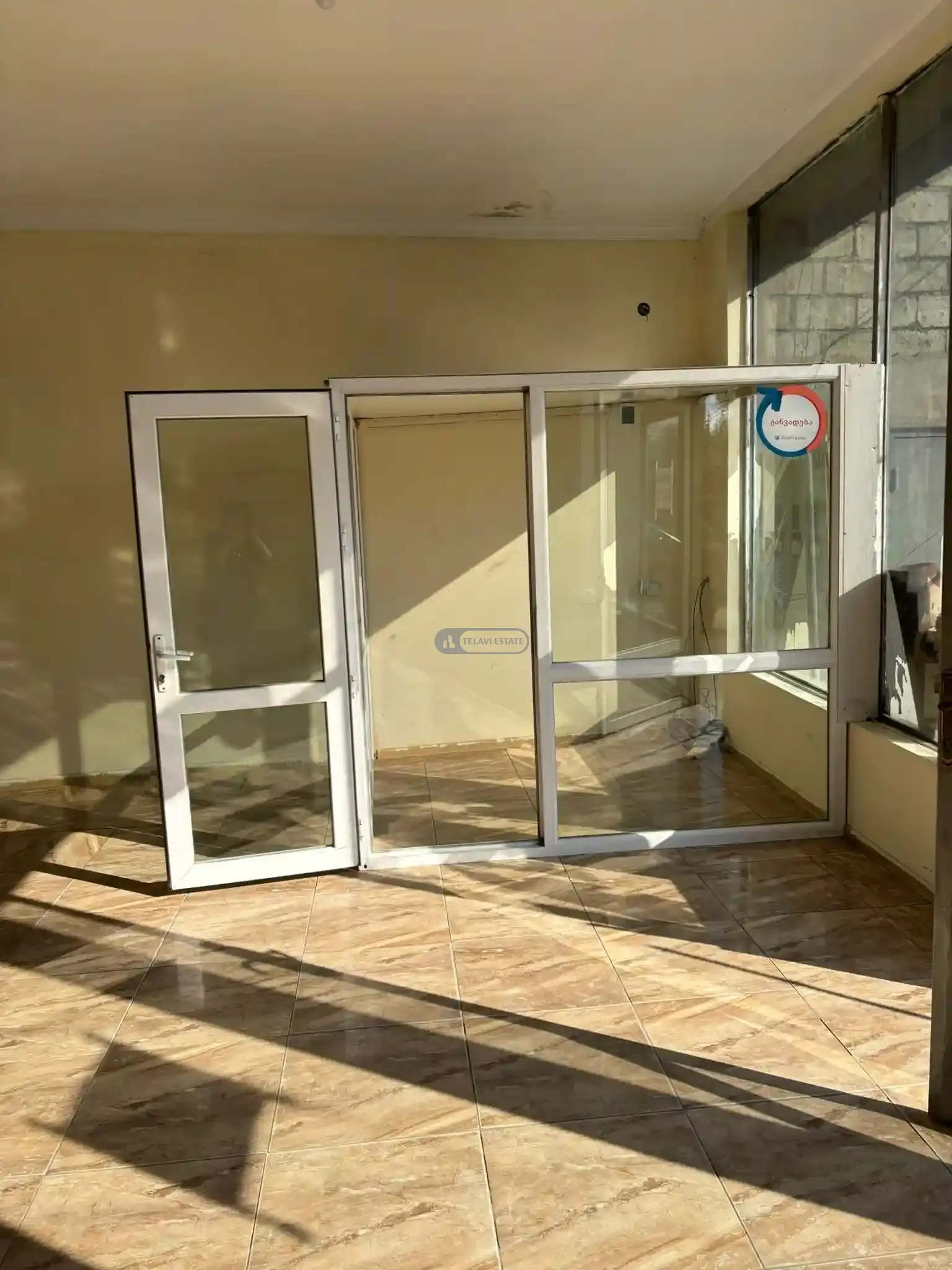 ქირავდება კომერციული ფართი თელავში