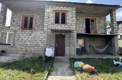 ორ სართულიანი სახლი თელავში