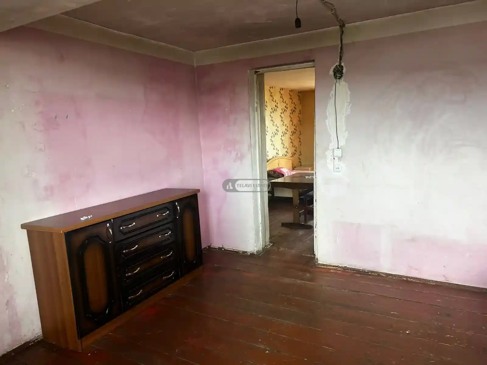 ქირავდება 2 ოთახიანი ბინა თელავში