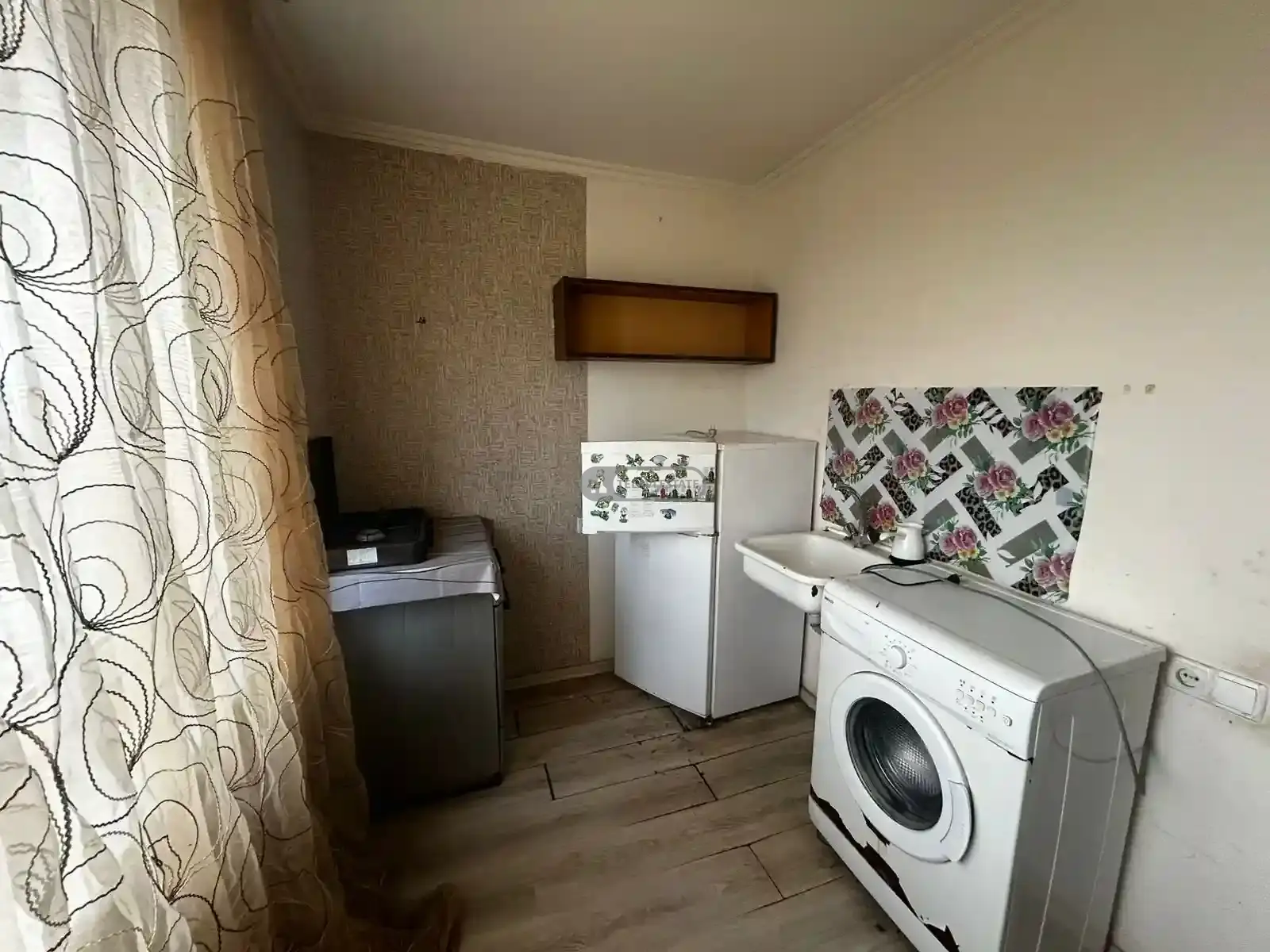 ქირავდება 2 ოთახიანი ბინა თელავში