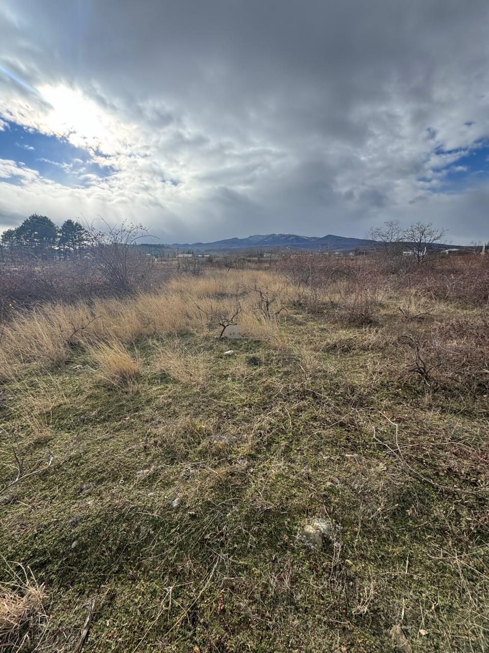 Земельный участок в Вардиcубани