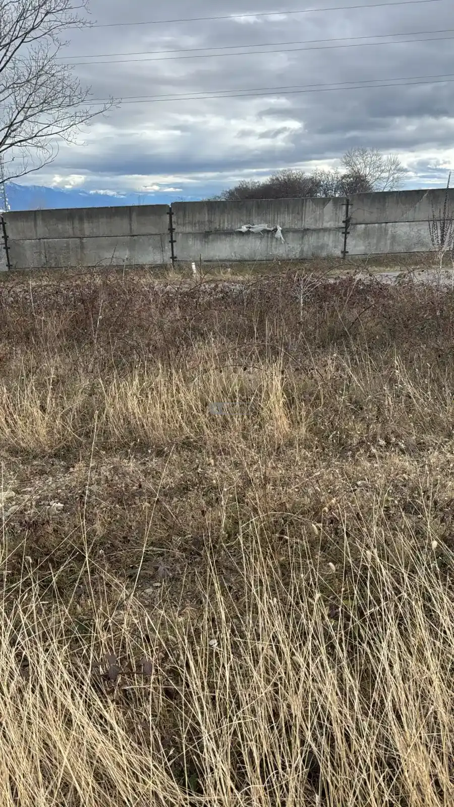 Земельный участок в Вардиcубани