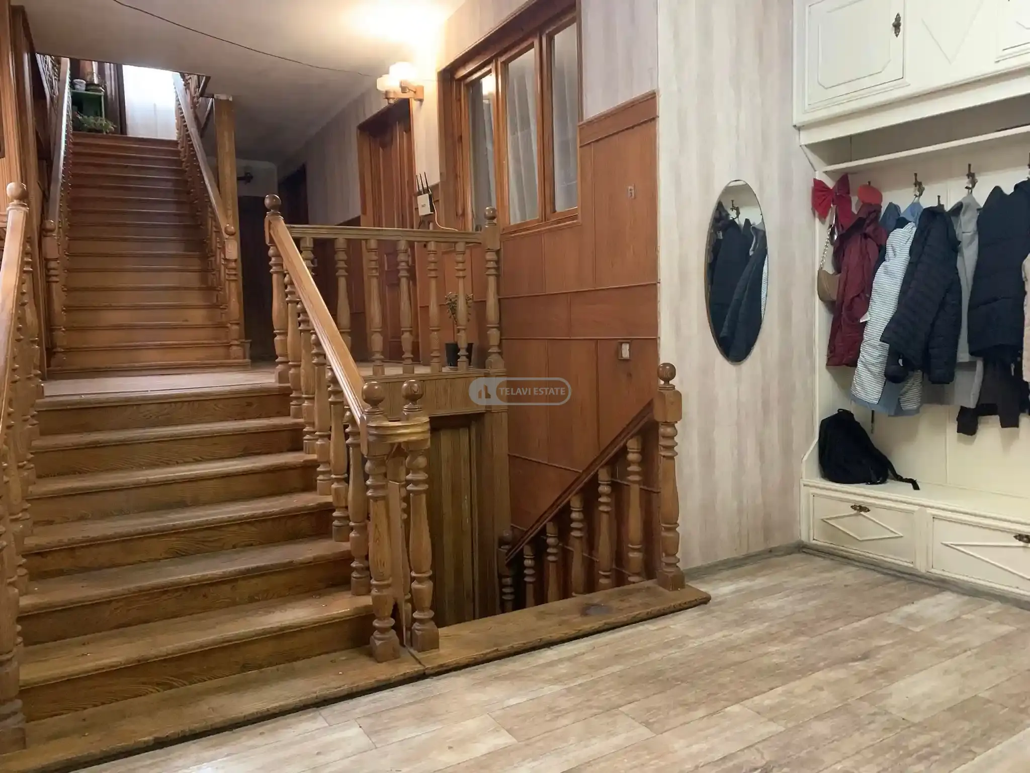 Трехэтажный дом в Телави