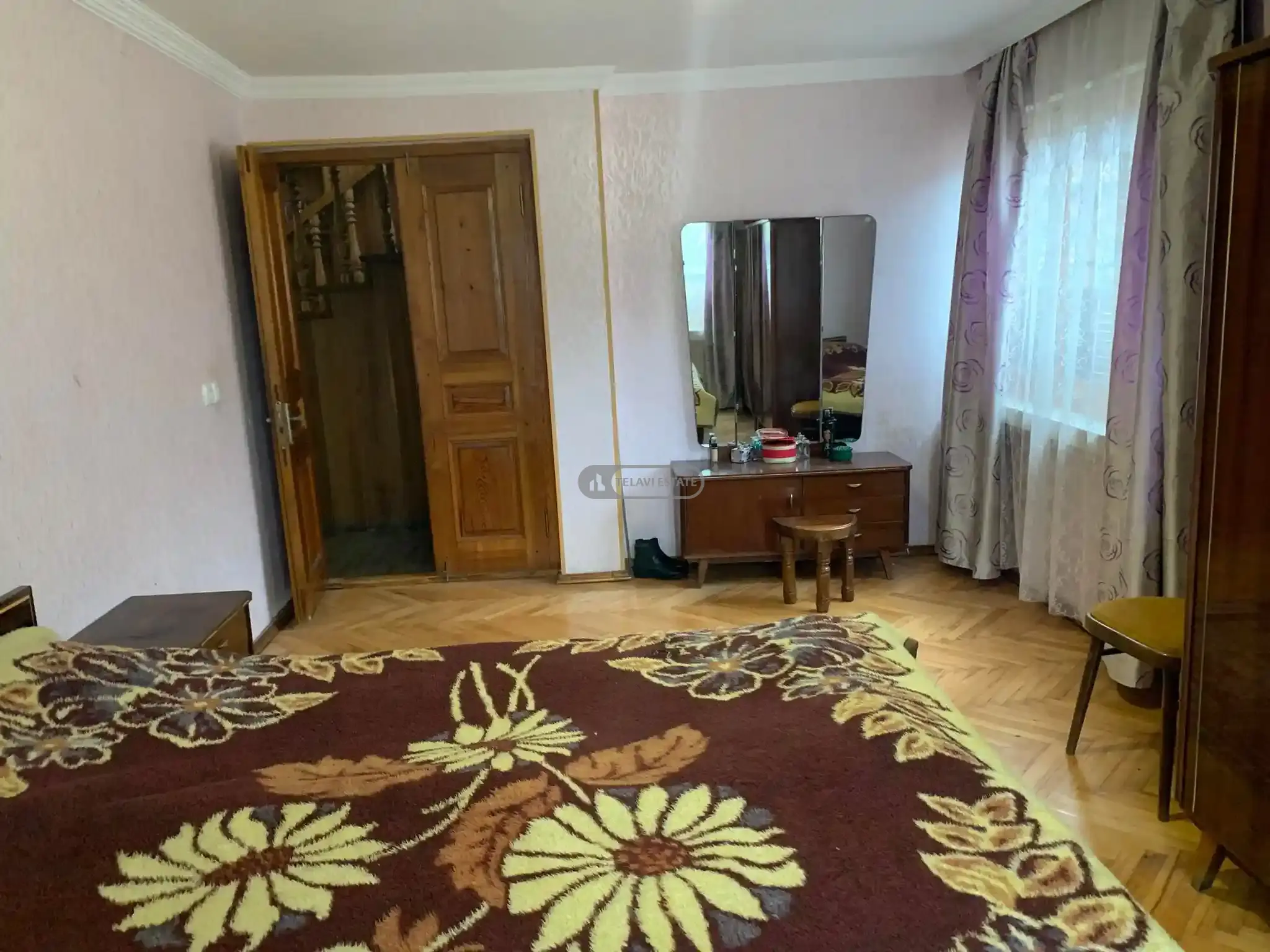 Трехэтажный дом в Телави