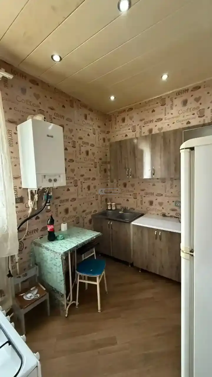 ქირავდება 2 ოთახიანი ბინა თელავში