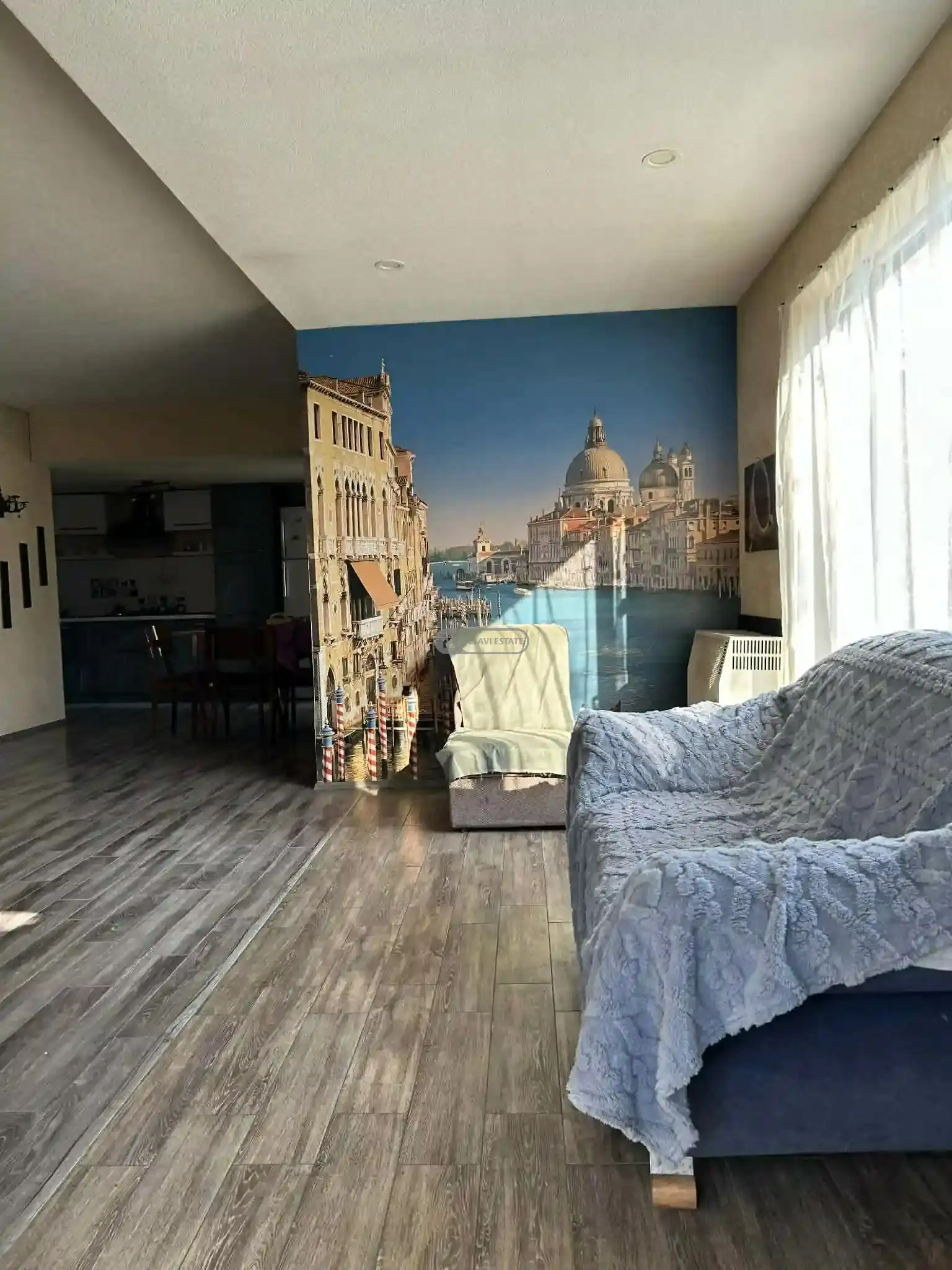 ქირავდება სახლი თელავში