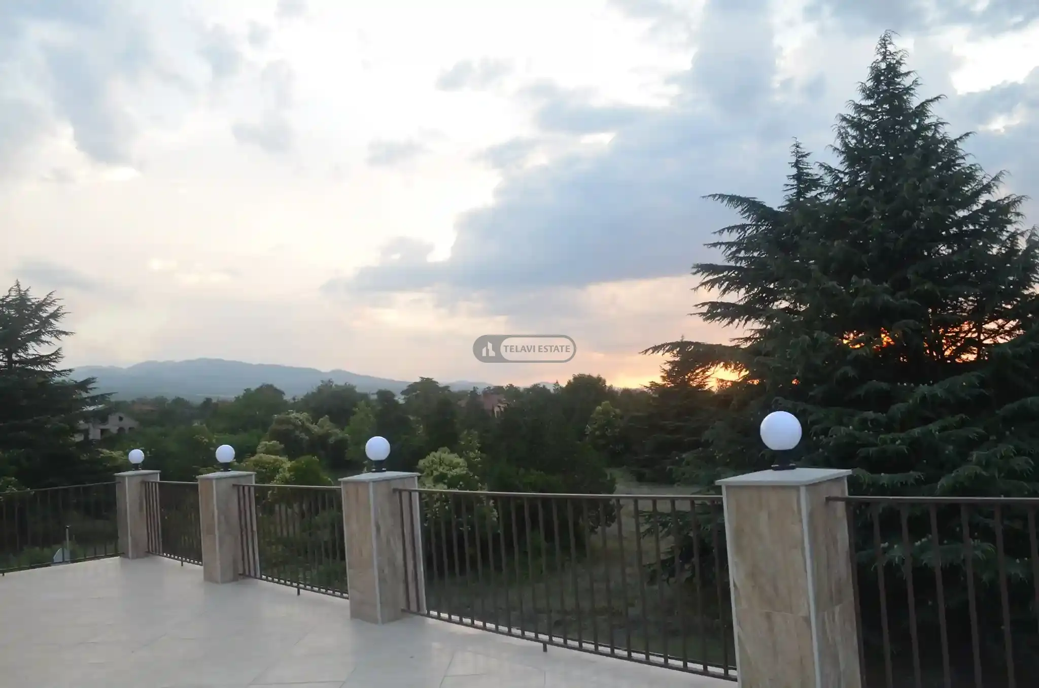 მოქმედი სასტუმრო თელავში