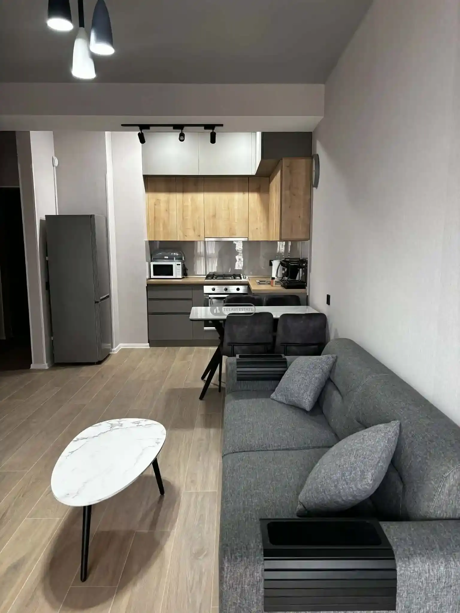 ქირავდება 2 ოთახიანი ბინა თელავში