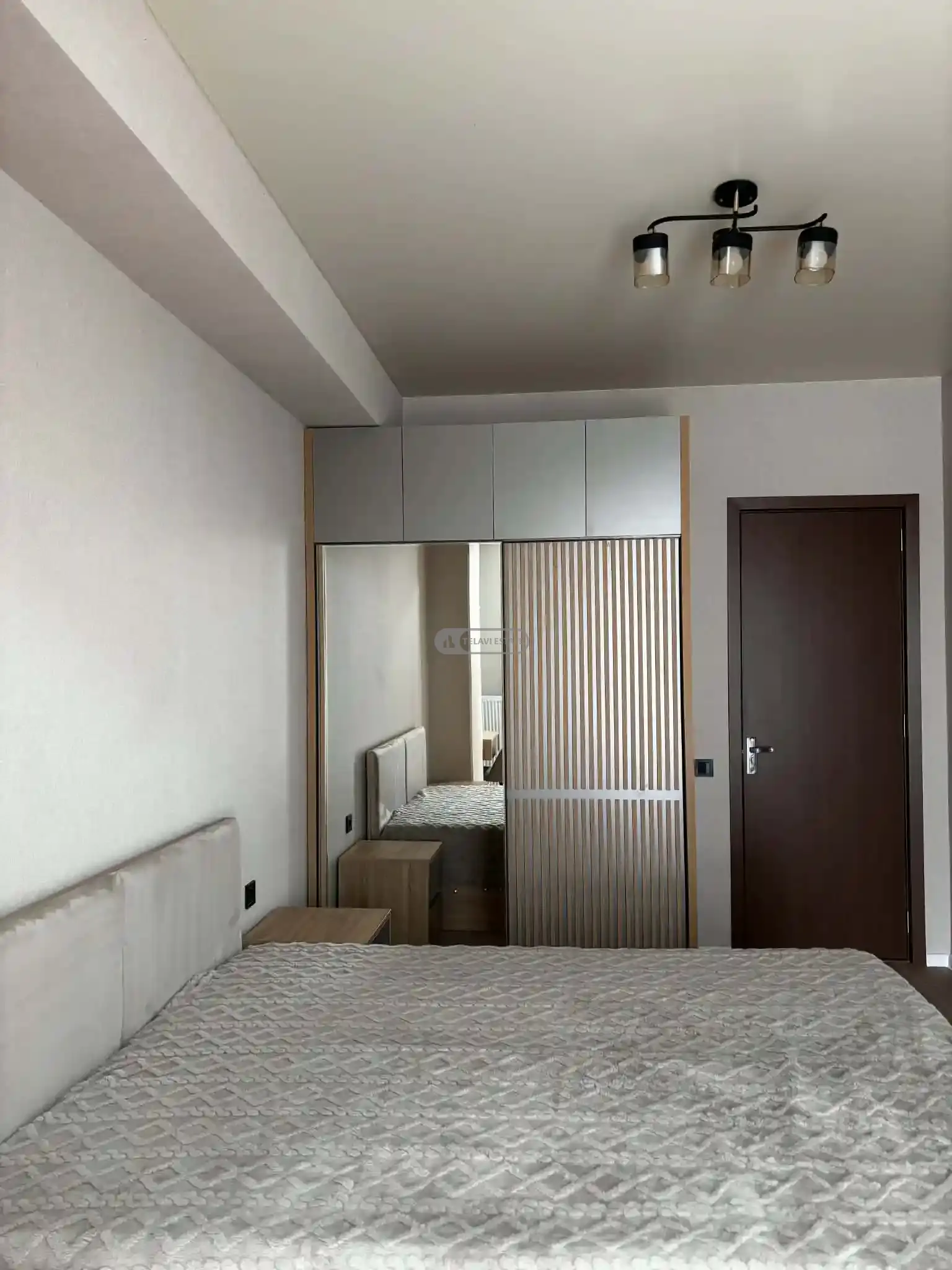 ქირავდება 2 ოთახიანი ბინა თელავში