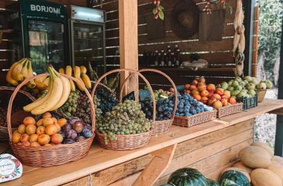 ქირავდება კომერციული ფართი ხილ-ბოსტნის მაღაზია