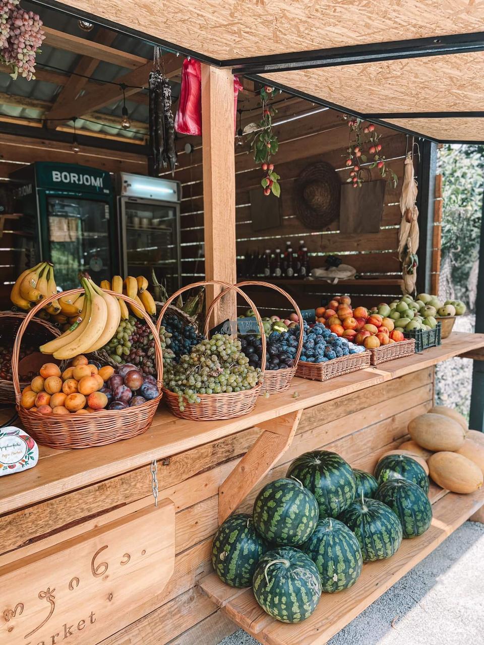 Commercial Space for Rent – Fruit & Vegetable Store