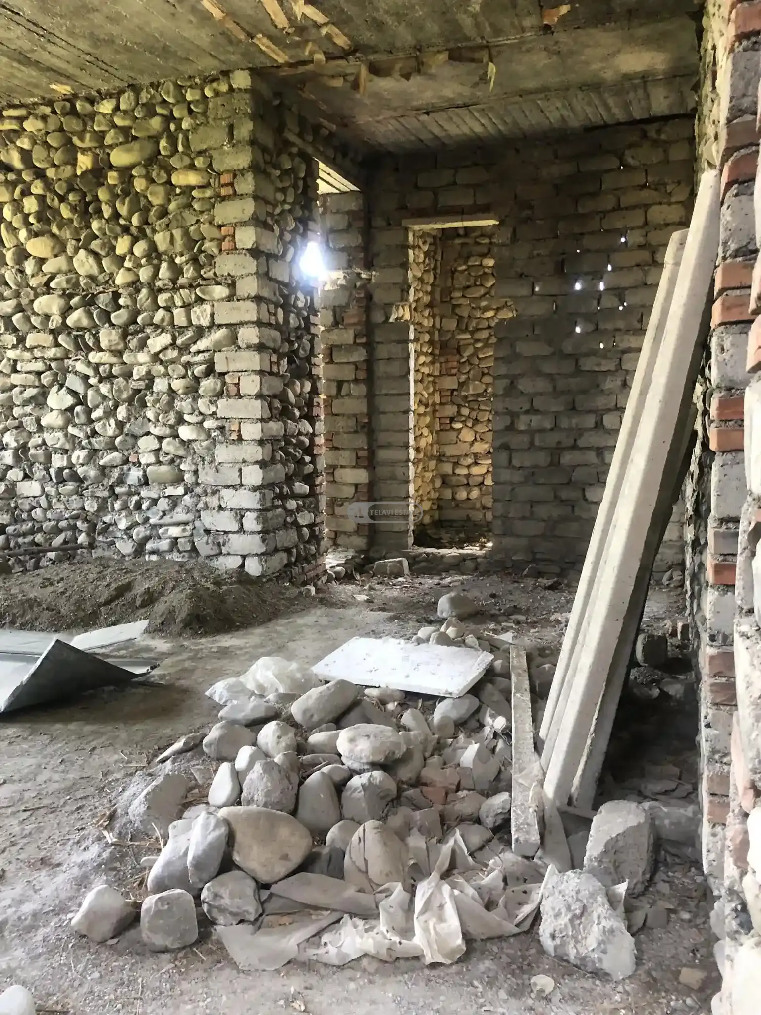 Дом в селе Вардиcубани