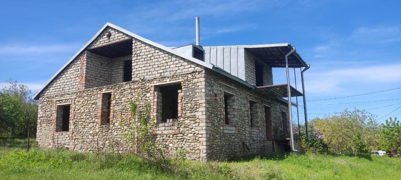 Дом в селе Вардиcубани