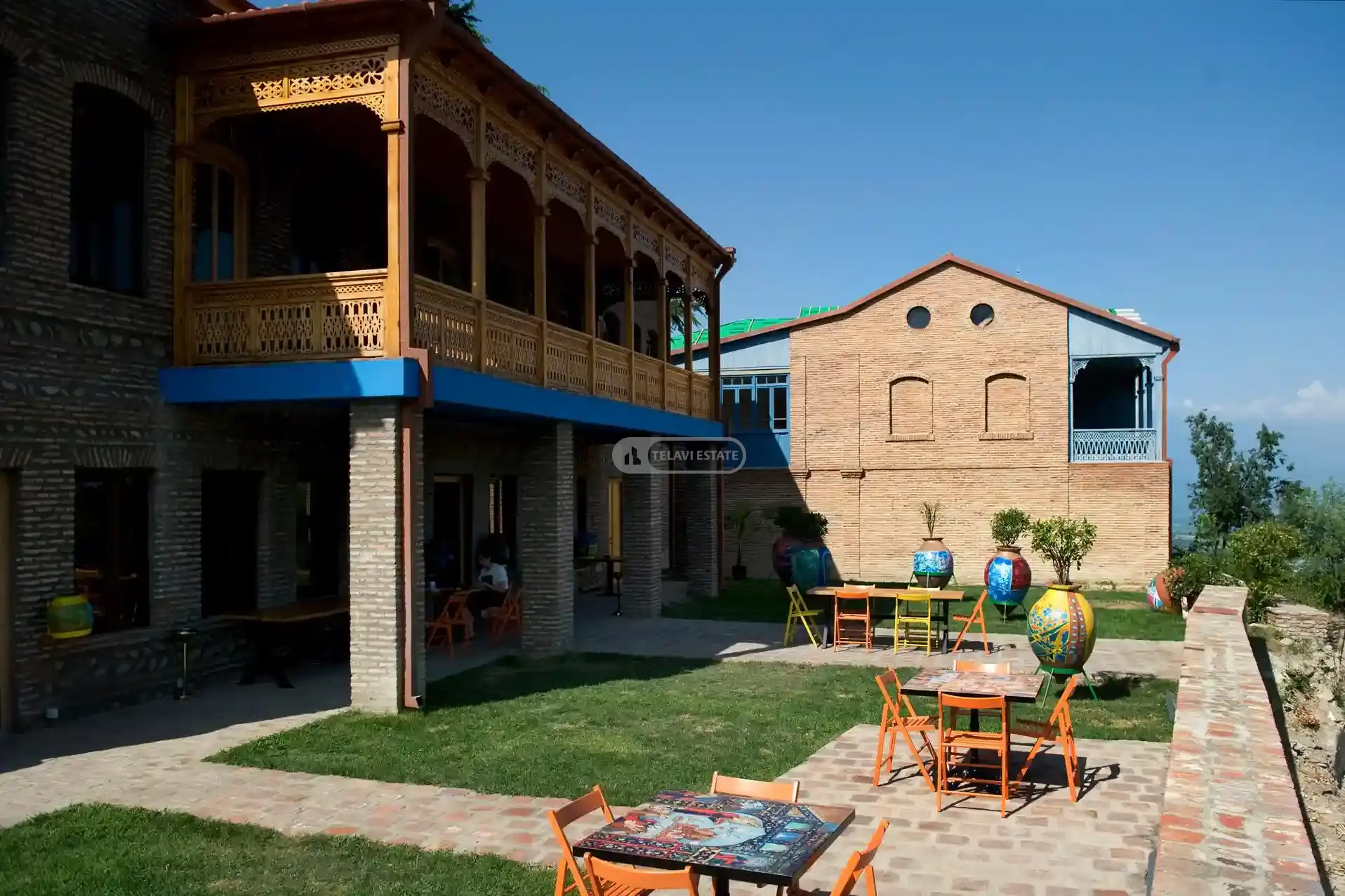 სასტუმრო თელავში