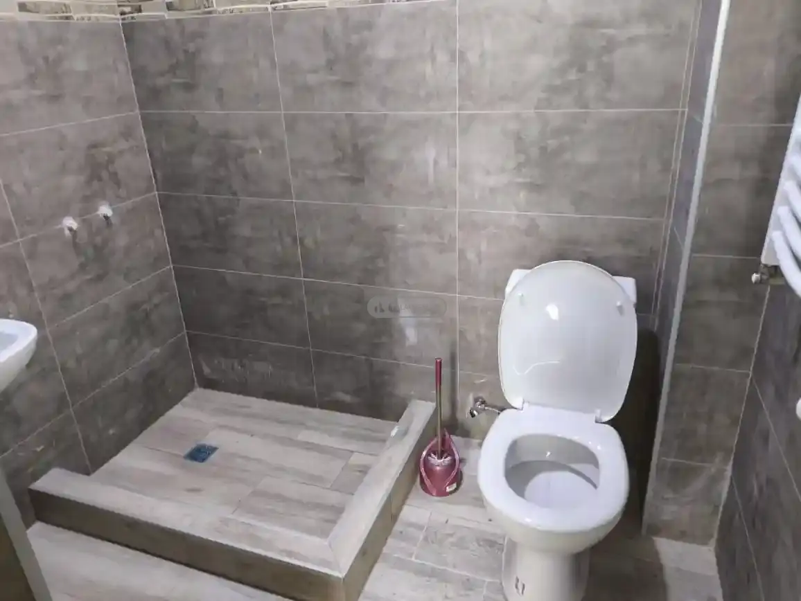 ქირავდება კომერციული ობიექტი თელავში