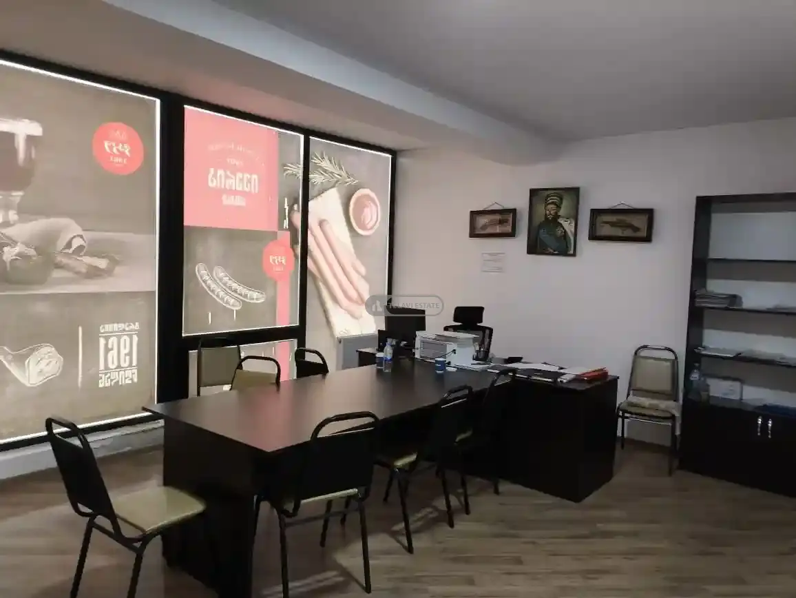 ქირავდება კომერციული ობიექტი თელავში