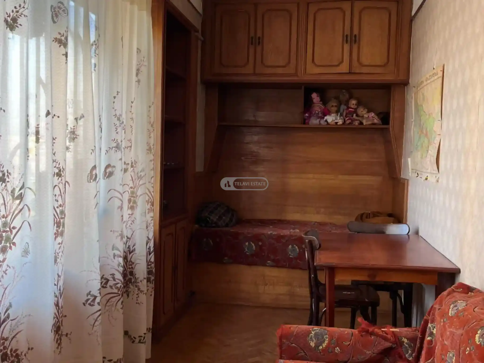 Аренда трёхкомнатной квартиры в Телави