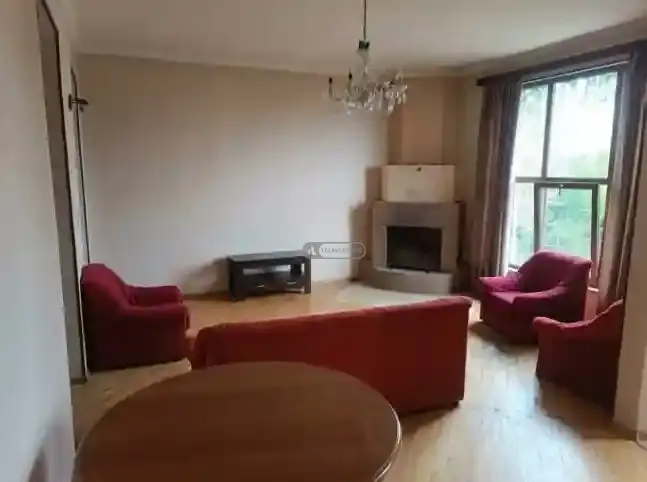 Raised-Ground-Floor House Near the Center of Telavi