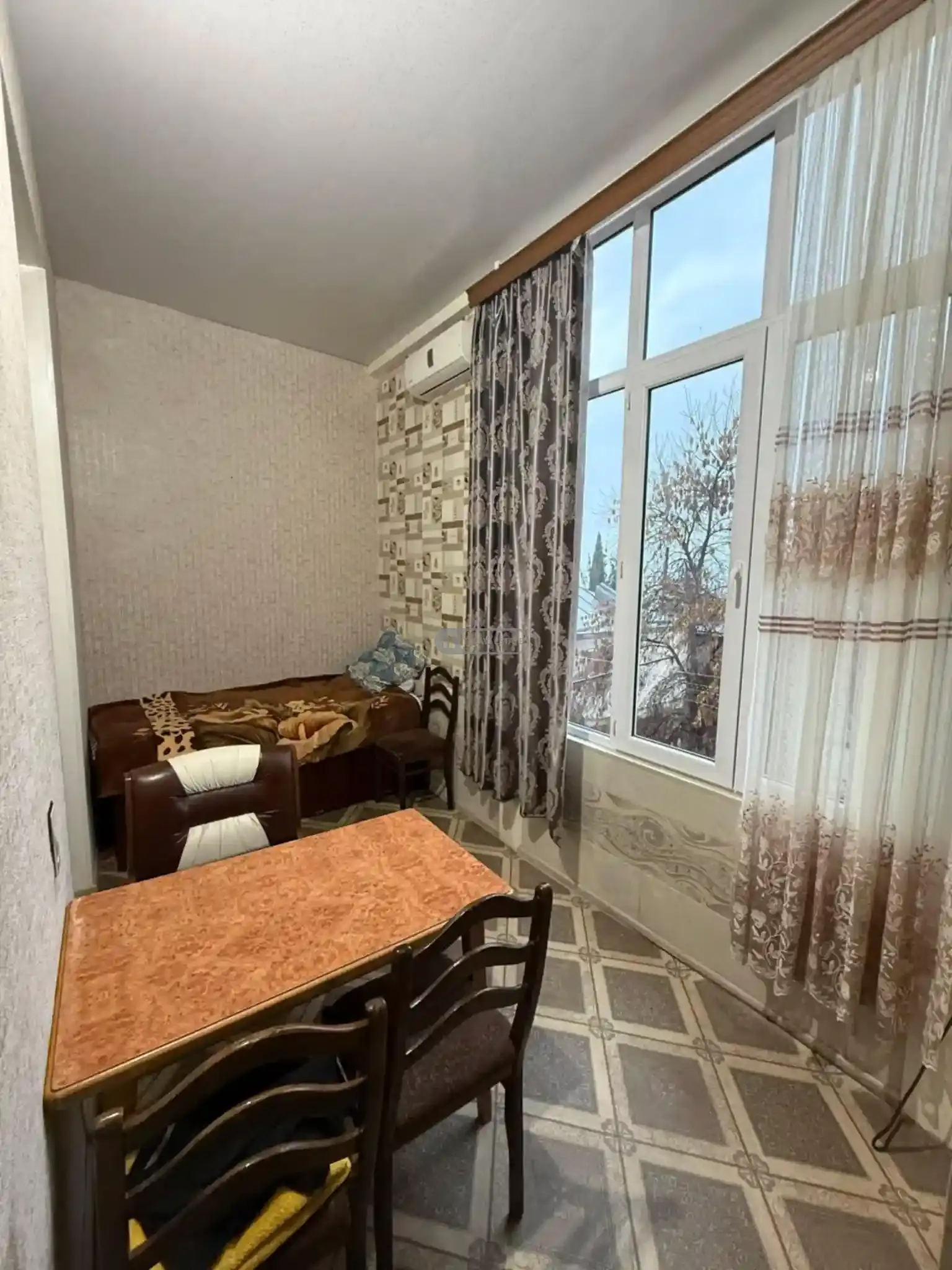 ქირავდება 2 ოთახიანი ბინა თელავში