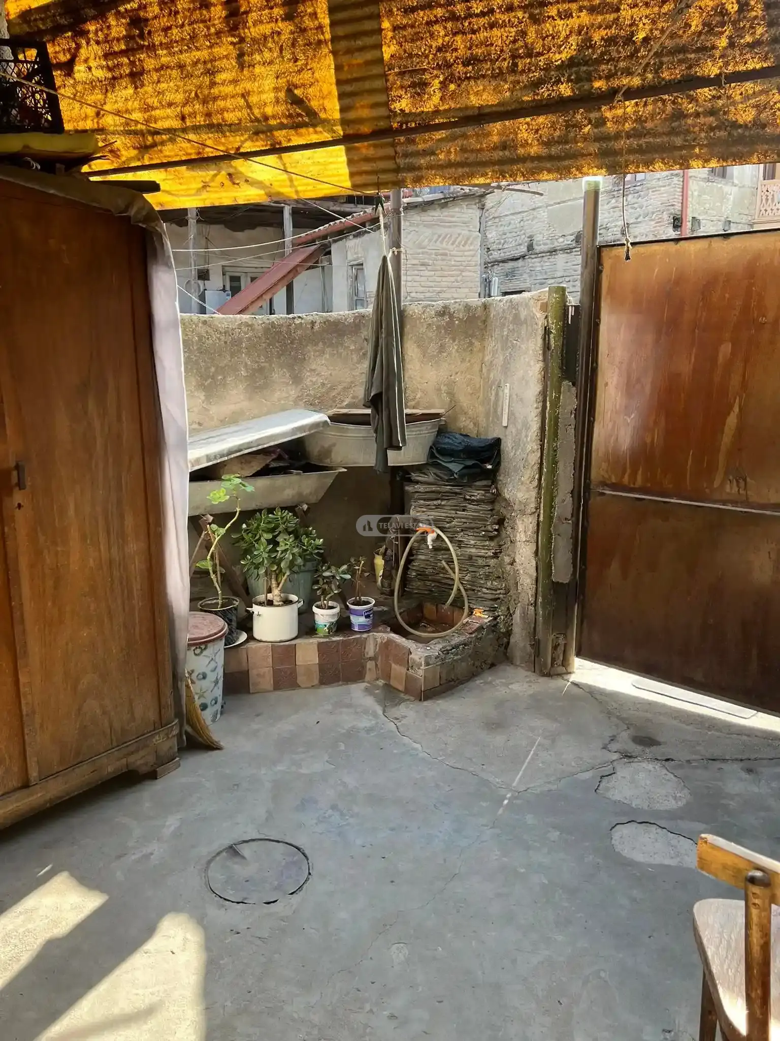 სახლი ქალაქ თელავის ცენტრში