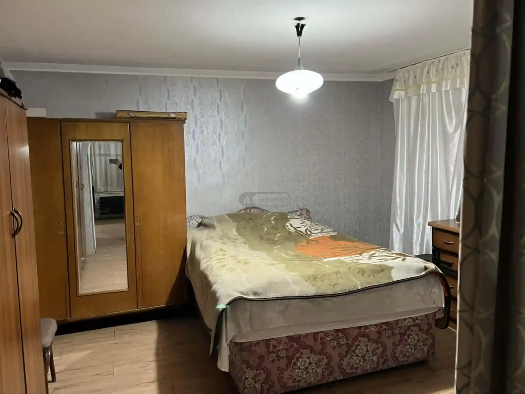 ქირავდება სახლი თელავში