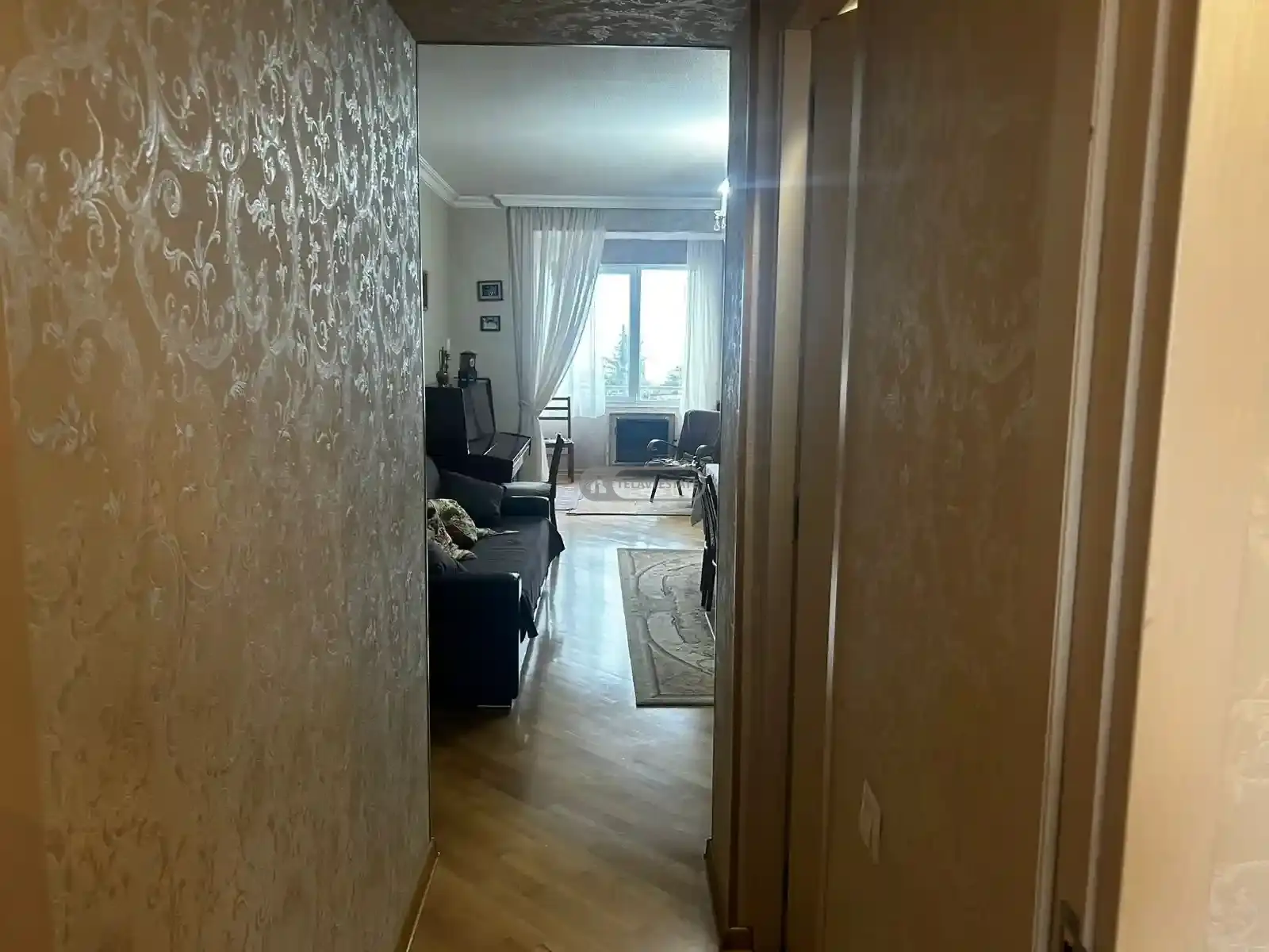 2 ოთახიანი ბინა ლოჯით თელავში