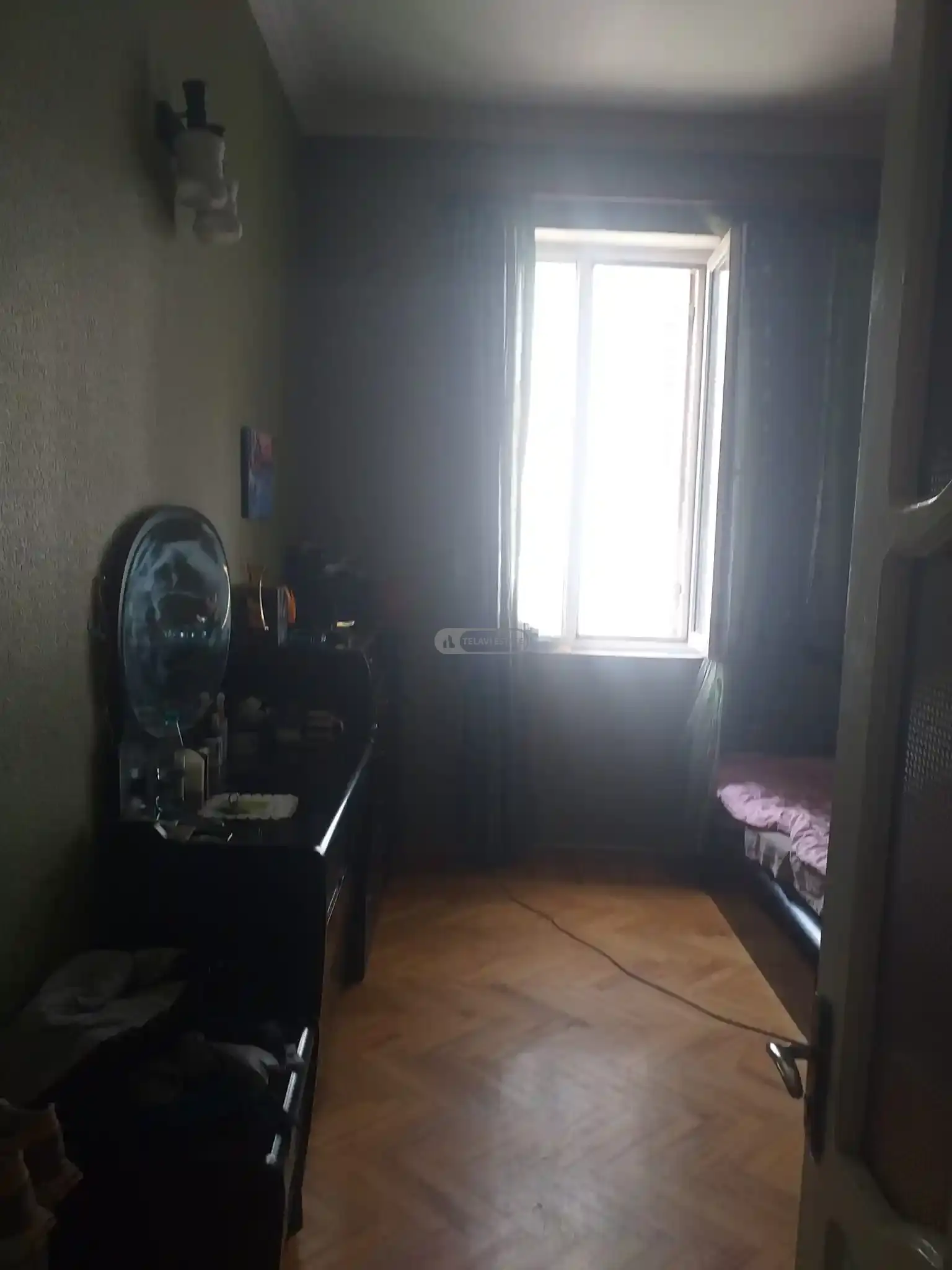 4 ოთახიანი ბინა თელავის ცენტრში