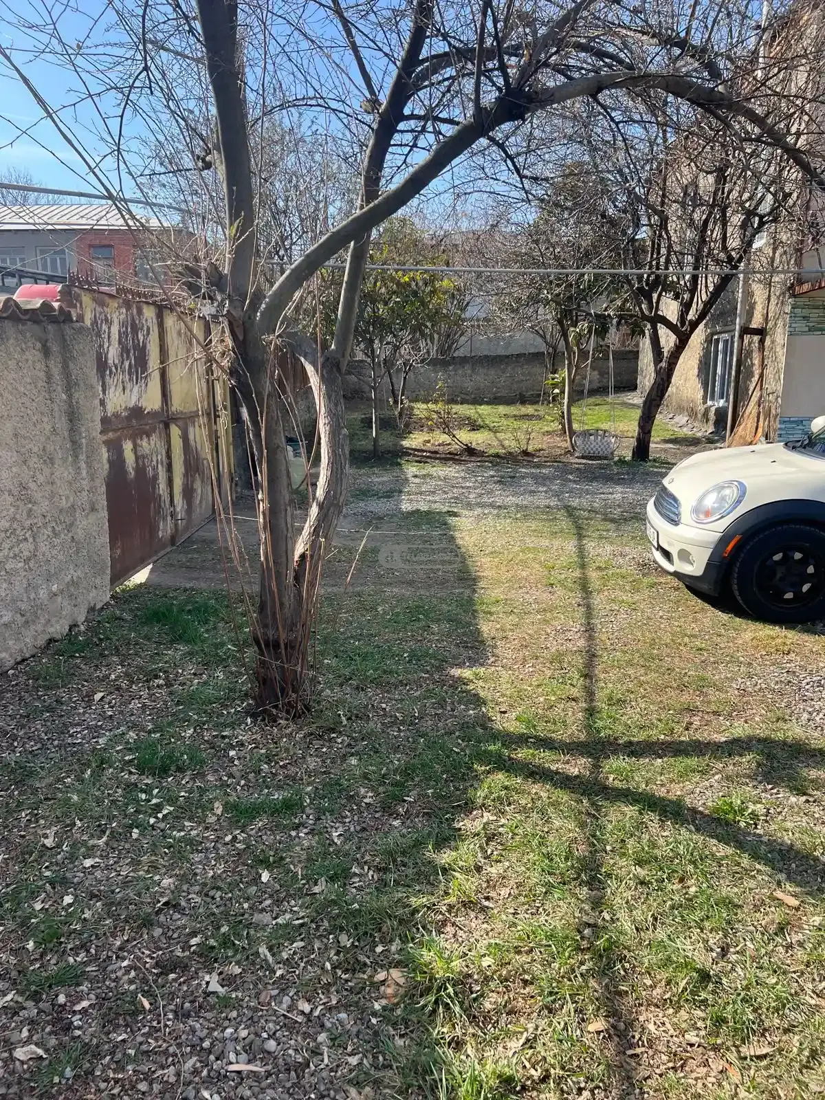 ორსართულიანი სახლი სოფელ რუისპირში