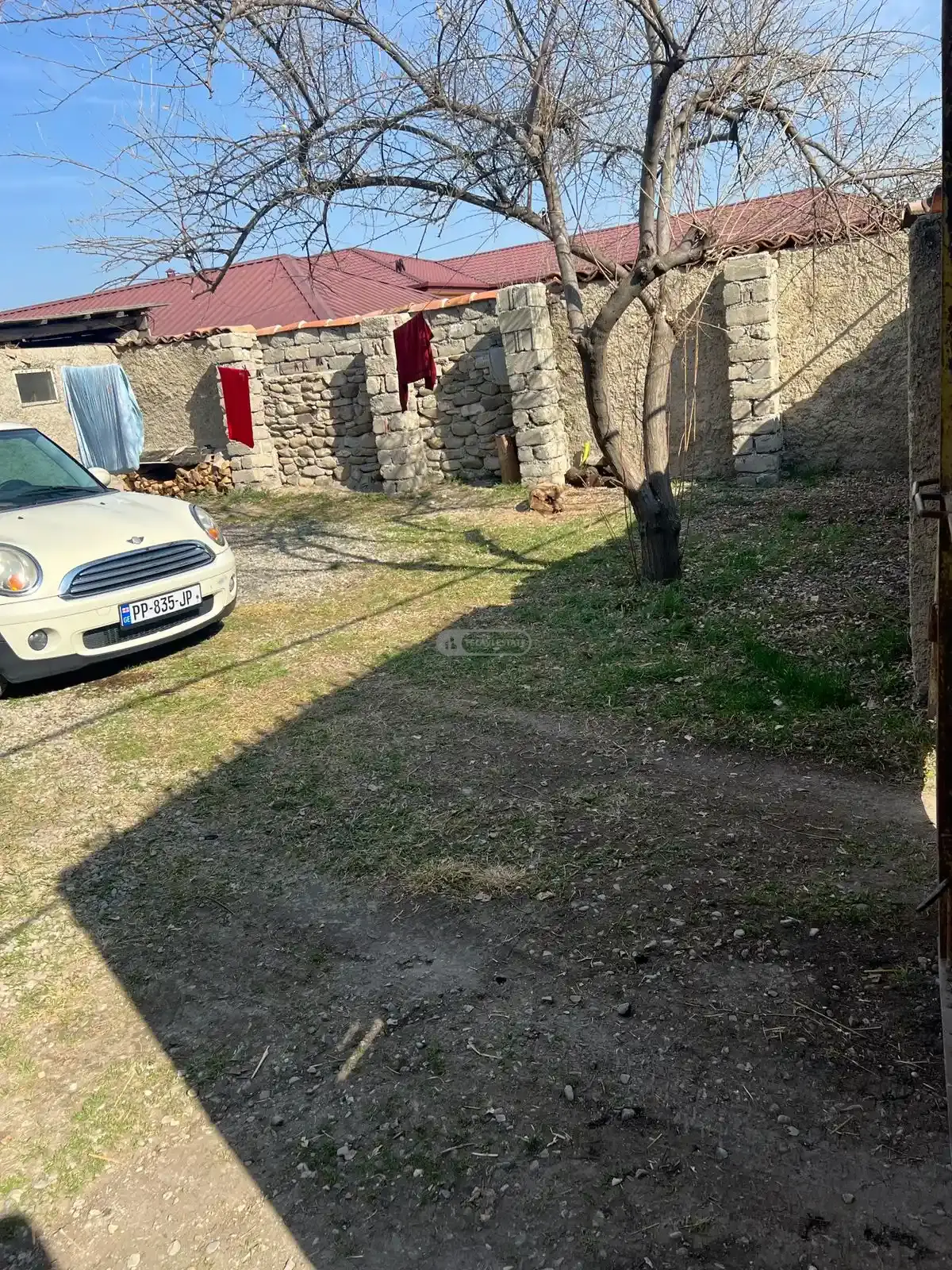 ორსართულიანი სახლი სოფელ რუისპირში