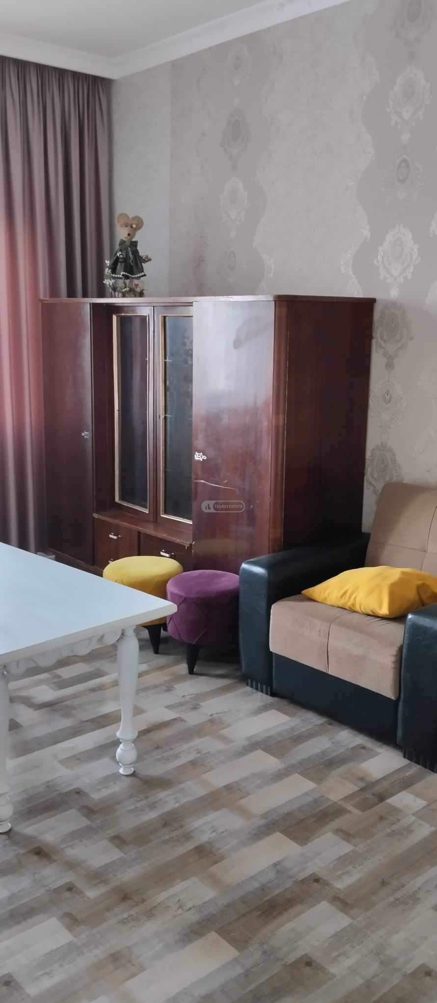 ქირავდება 2 ოთახიანი ბინა თელავში