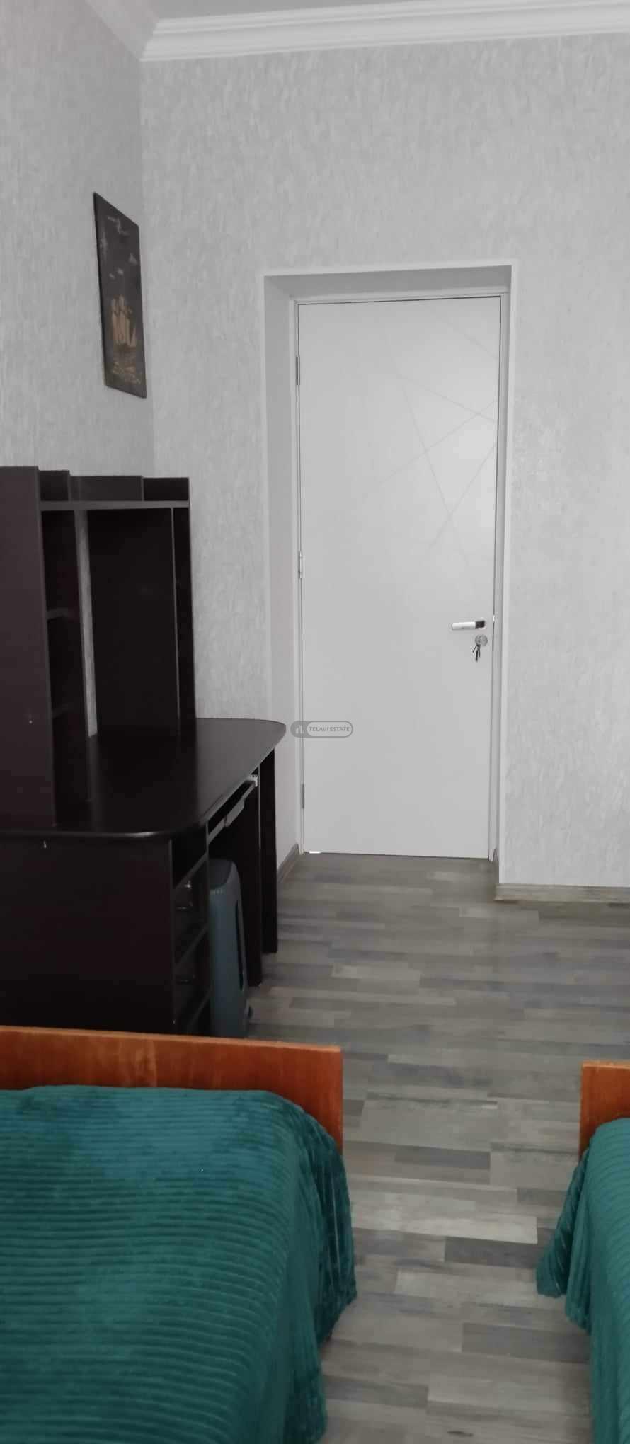 ქირავდება 2 ოთახიანი ბინა თელავში