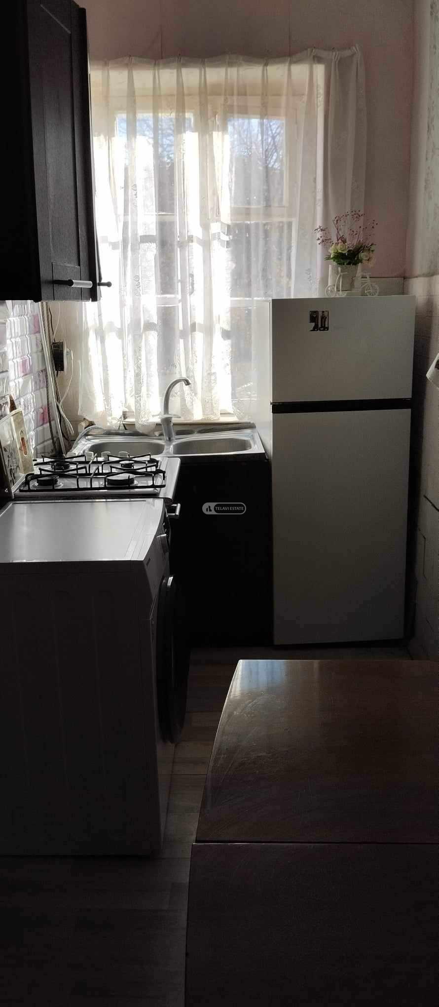 ქირავდება 2 ოთახიანი ბინა თელავში