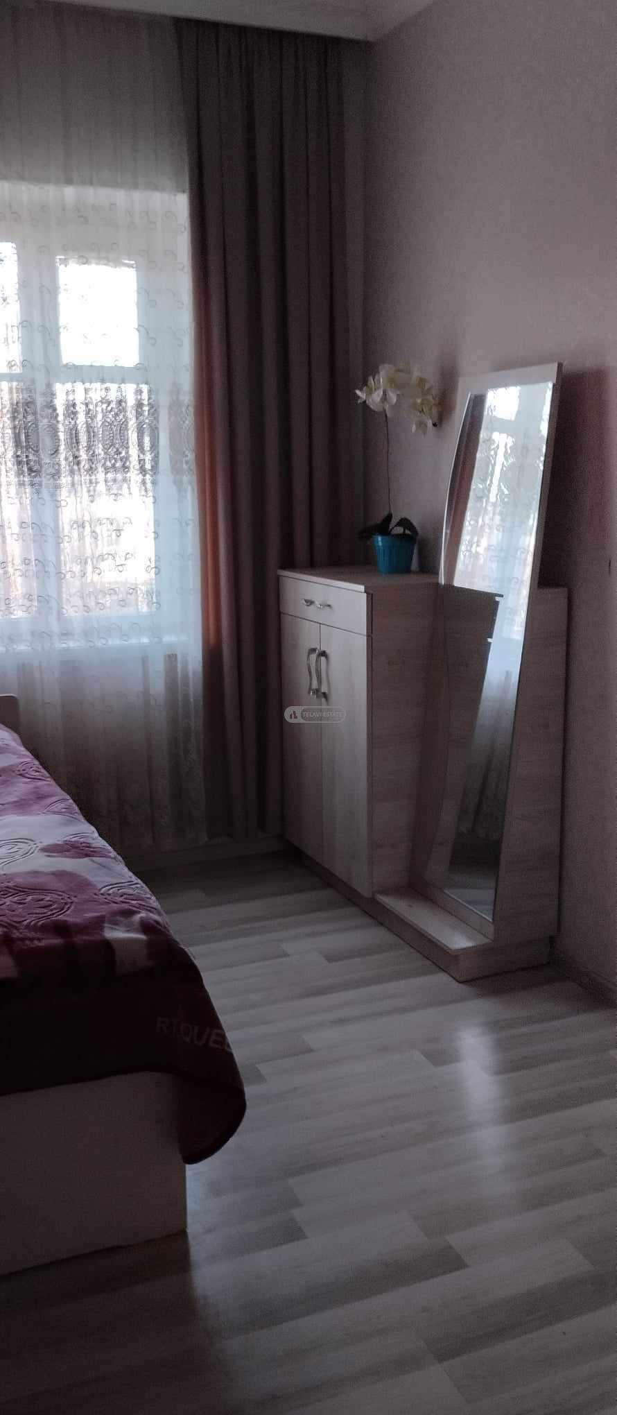 ქირავდება 2 ოთახიანი ბინა თელავში