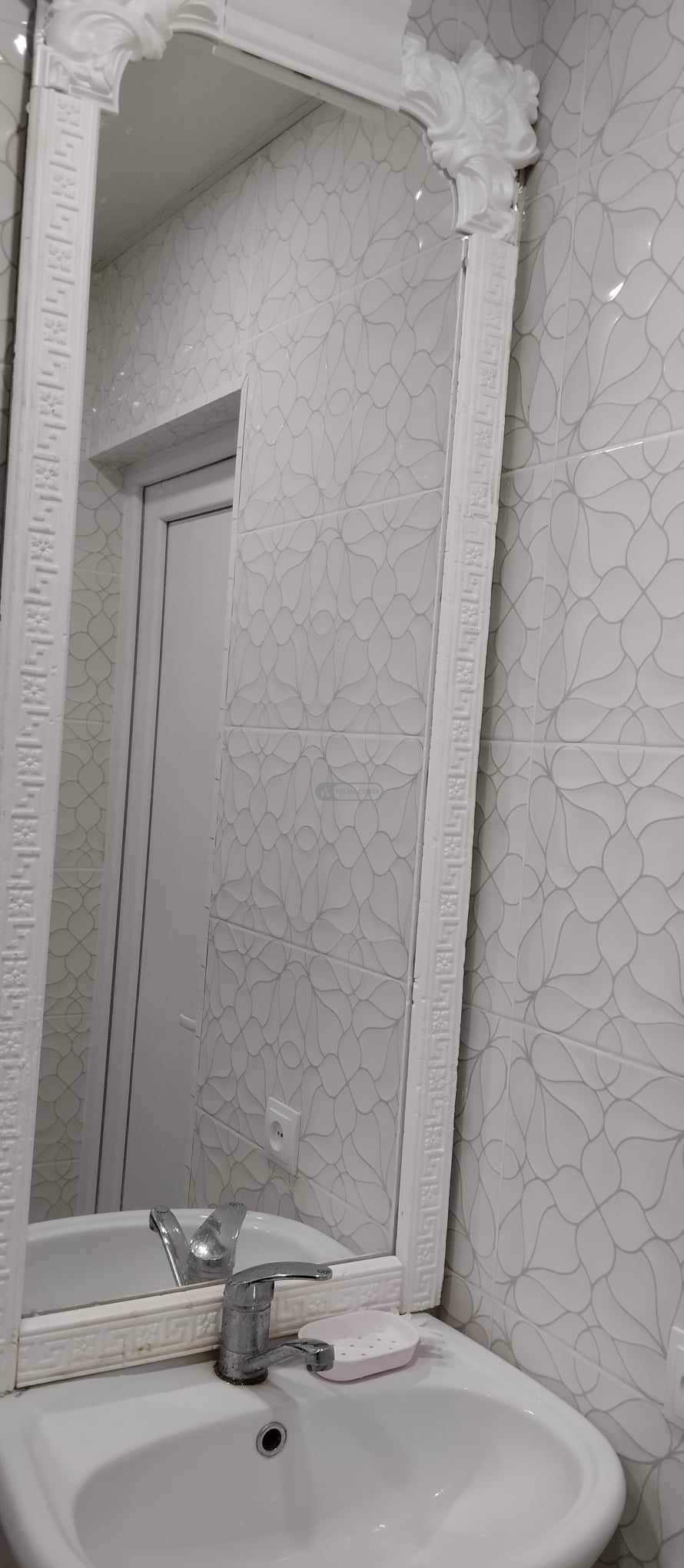 ქირავდება 2 ოთახიანი ბინა თელავში