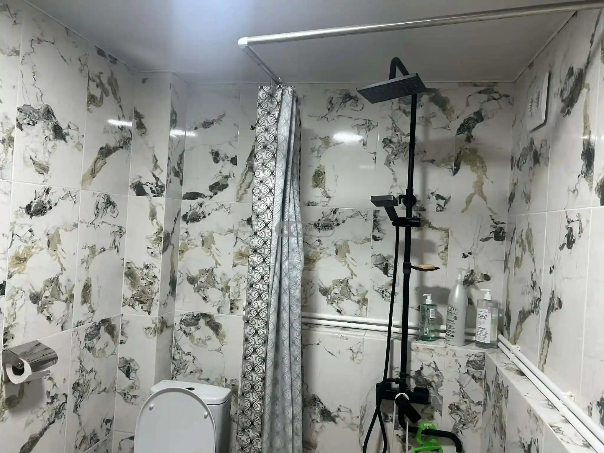 ქირავდება სახლი თელავში