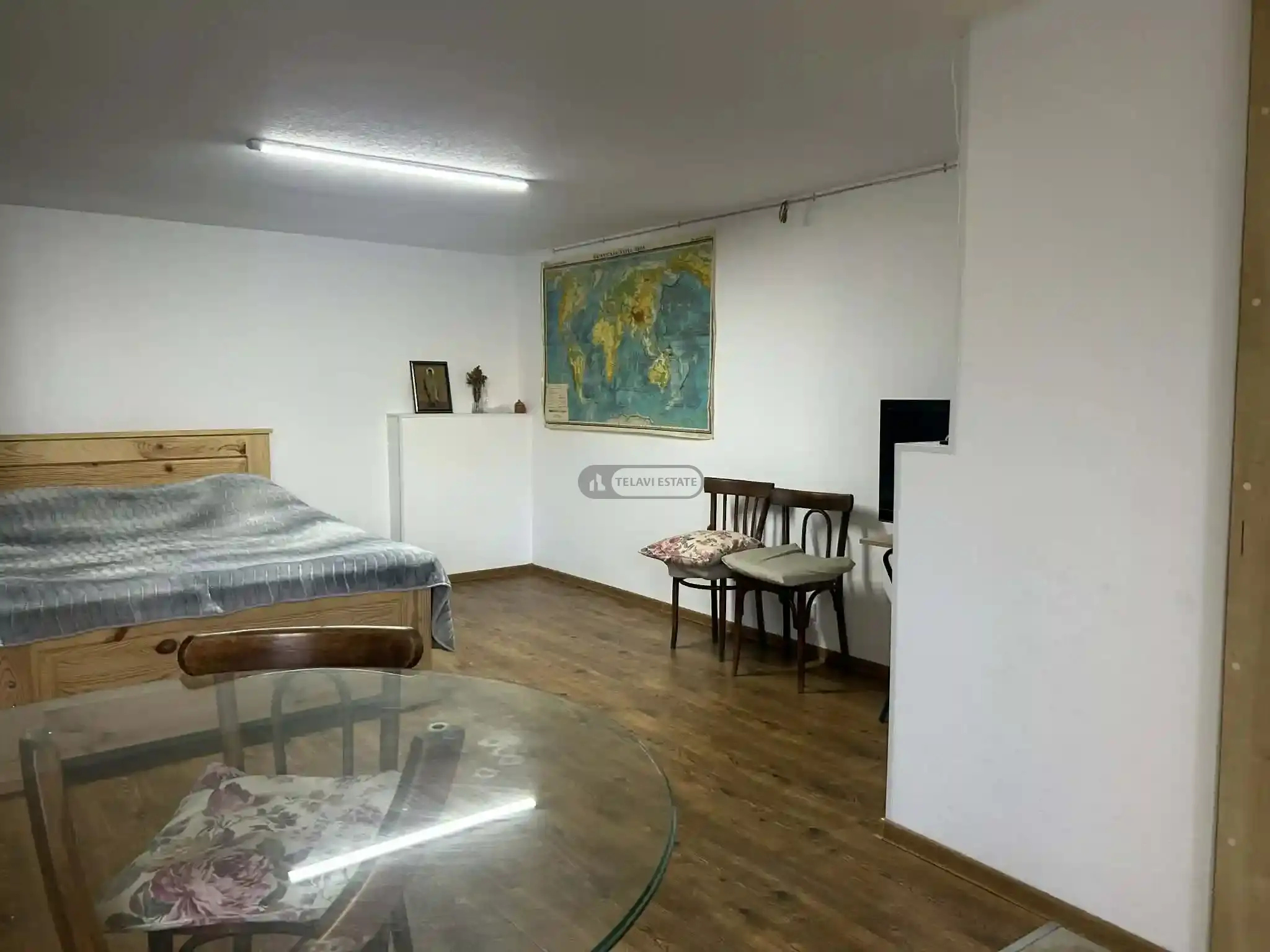 ქირავდება სახლი თელავში