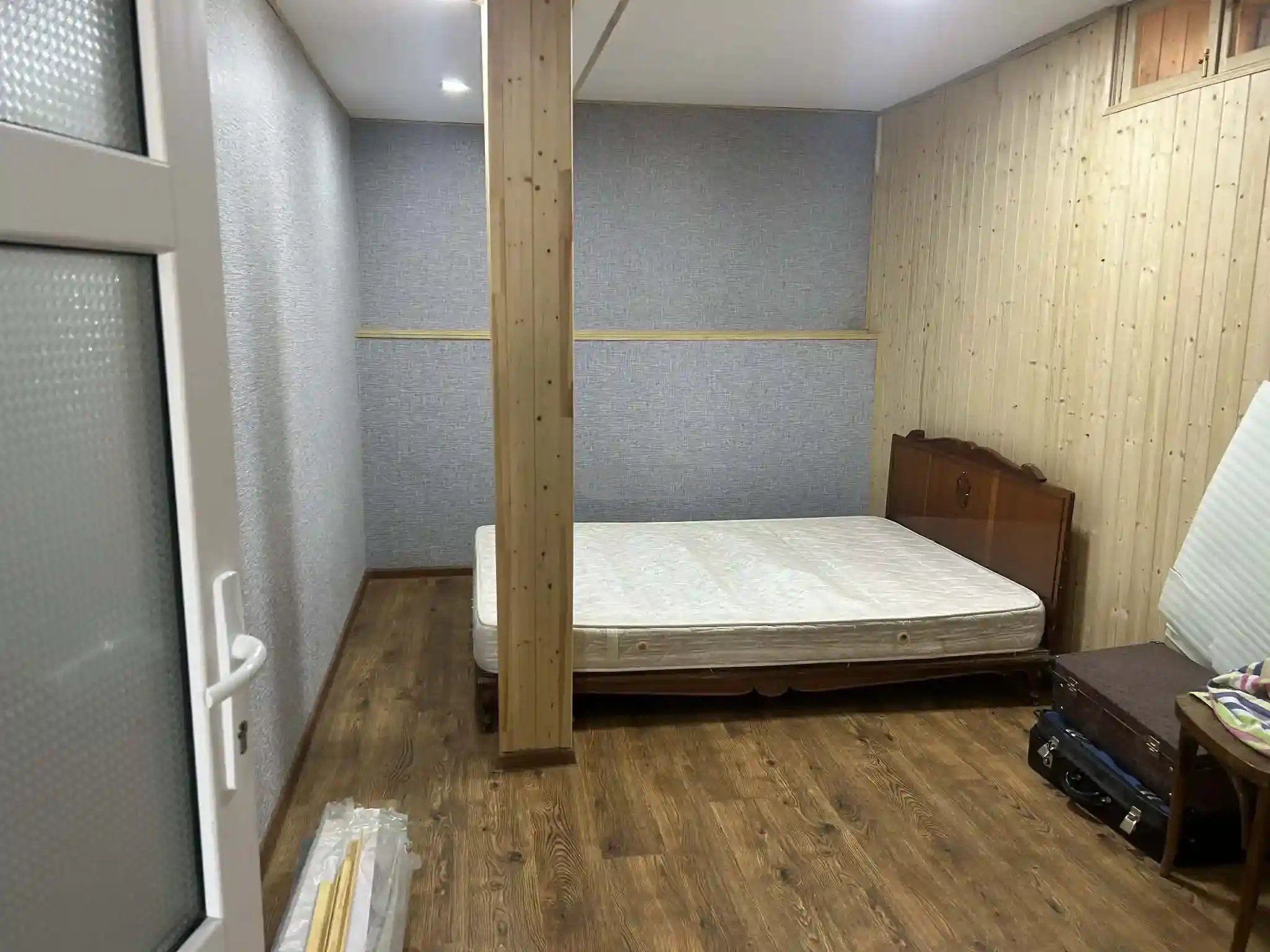 ქირავდება სახლი თელავში