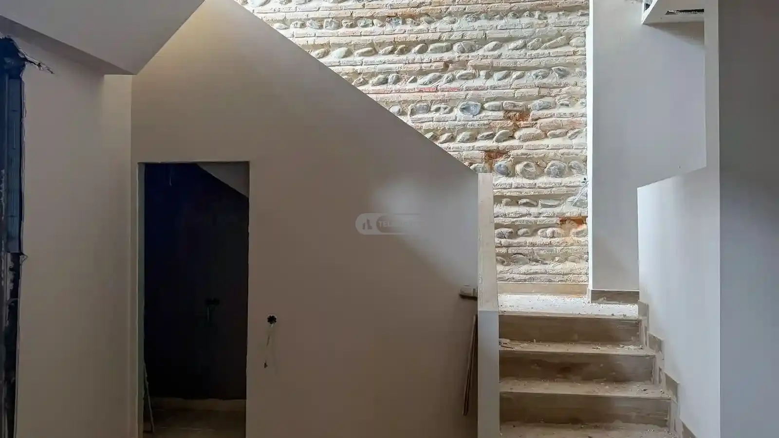 ქირავდება კომერციული ფართი თელავში