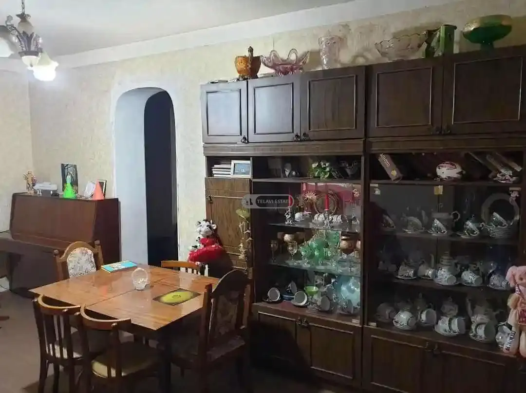 3 ოთახიანი ბინა თელავში